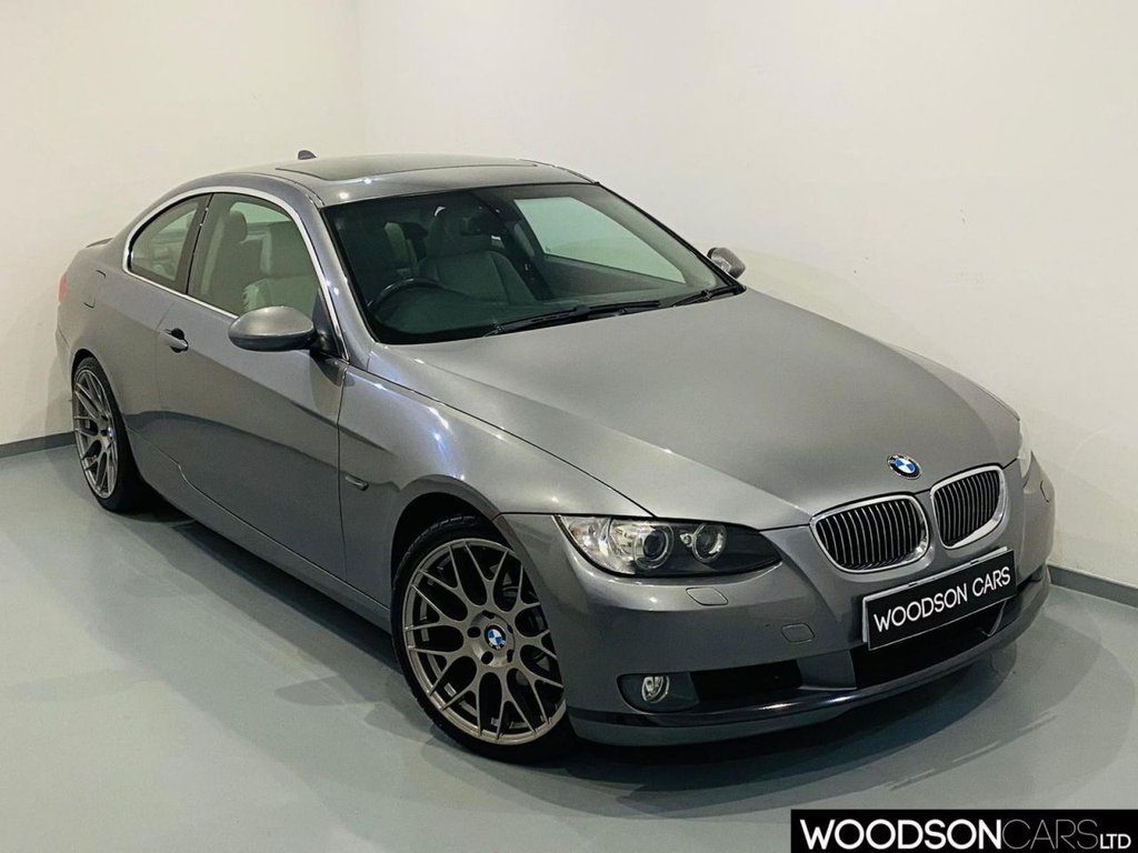 View our BMW 3 SERIES
