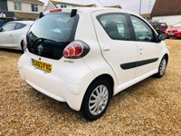 USED 2013 63 TOYOTA AYGO 1.0 VVT-I MOVE 5d 68 BHP Low mileage 5 door petrol with FSH and in built Sat Nav