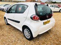 USED 2013 63 TOYOTA AYGO 1.0 VVT-I MOVE 5d 68 BHP Low mileage 5 door petrol with FSH and in built Sat Nav