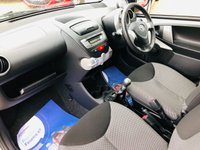 USED 2013 63 TOYOTA AYGO 1.0 VVT-I MOVE 5d 68 BHP Low mileage 5 door petrol with FSH and in built Sat Nav