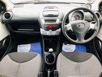 USED 2013 63 TOYOTA AYGO 1.0 VVT-I MOVE 5d 68 BHP Low mileage 5 door petrol with FSH and in built Sat Nav