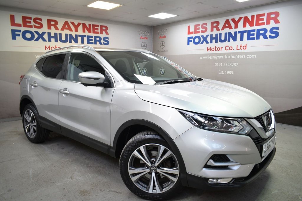 View our NISSAN QASHQAI