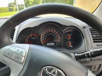 USED 2011 61 TOYOTA HI-LUX 3.0 INVINCIBLE 4X4 D-4D DCB 169 BHP SAT NAV + LEATHER + BULL BARS
