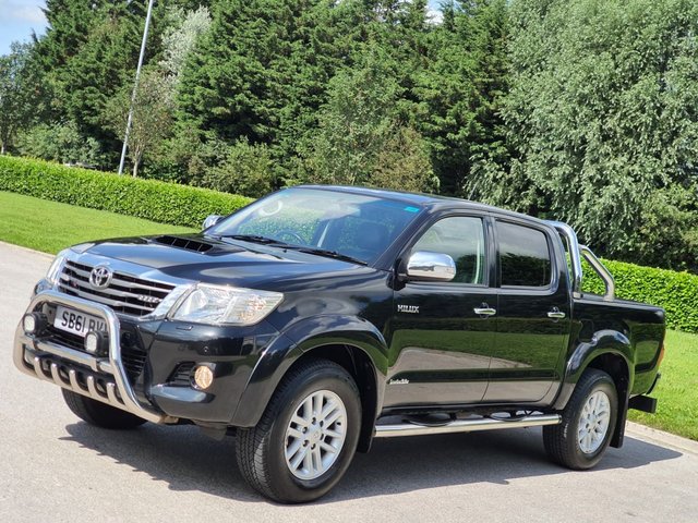 2011 61 Toyota HI-Lux 3.0 INVINCIBLE 4X4 D-4D DCB 169 BHP
