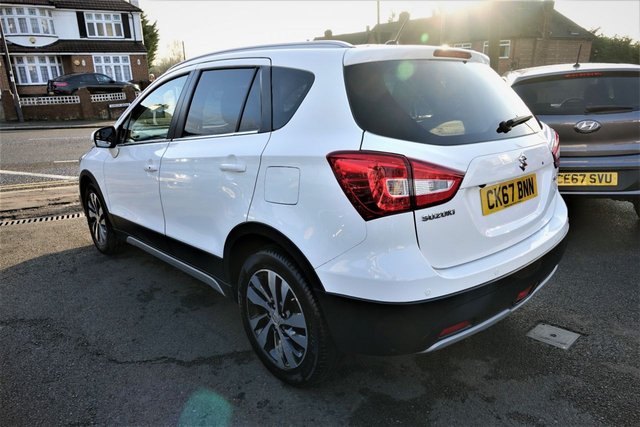 View our SUZUKI SX4 S-CROSS