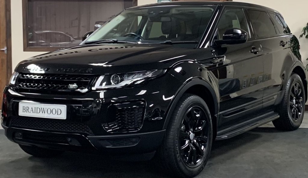 View our LAND ROVER RANGE ROVER EVOQUE