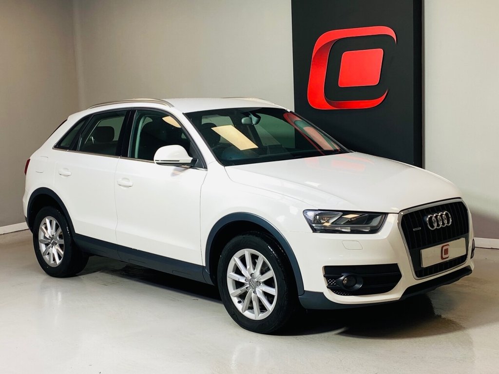 View our AUDI Q3