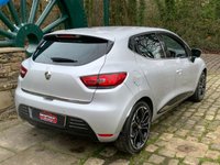 USED 2019 69 RENAULT CLIO 0.9 ICONIC TCE 5d 89 BHP 'Limited Edition' -Renault Clio Iconic 0.9 TCE 5dr with Satellite Navigation - Mercury Silver Metallic- 6,002 miles only - why buy new  !!!! huge saving on new car list price