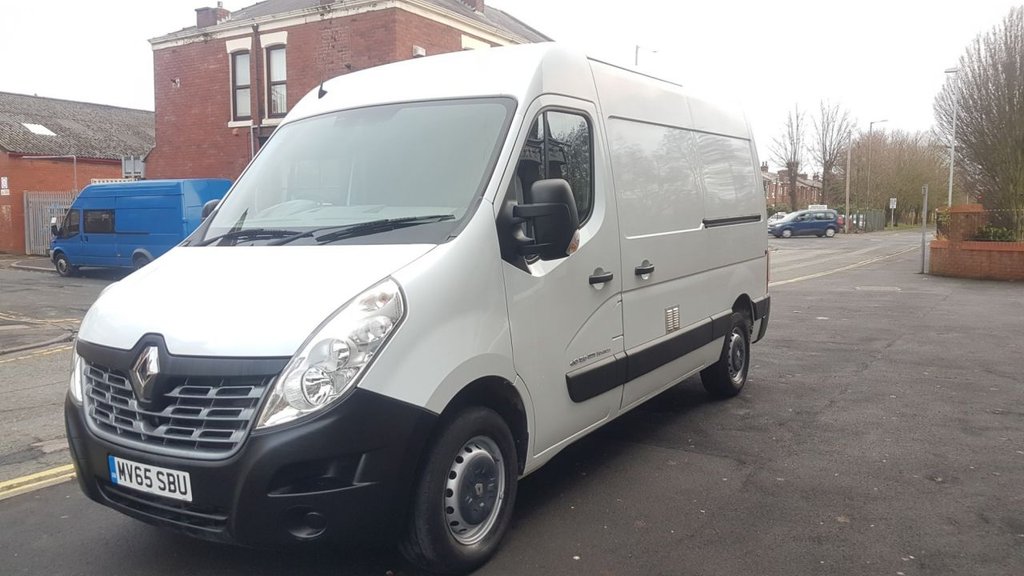 View our RENAULT MASTER