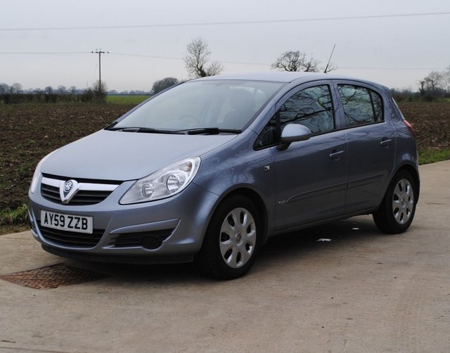2009 59 Vauxhall Corsa 1.4 CLUB A/C 5d 90 BHP
