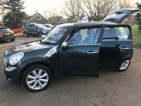 USED 2011 61 MINI COUNTRYMAN 1.6 COOPER 5d 122 BHP HUGE SPECIFICATION WITH OVER &pound;3000's OF OPTIONS !!