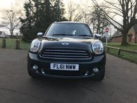 USED 2011 61 MINI COUNTRYMAN 1.6 COOPER 5d 122 BHP HUGE SPECIFICATION WITH OVER &pound;3000's OF OPTIONS !!