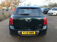 USED 2011 61 MINI COUNTRYMAN 1.6 COOPER 5d 122 BHP HUGE SPECIFICATION WITH OVER &pound;3000's OF OPTIONS !!