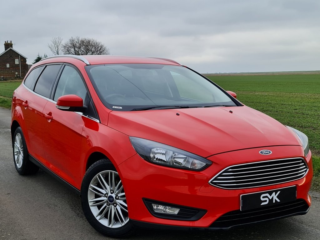 View our FORD FOCUS