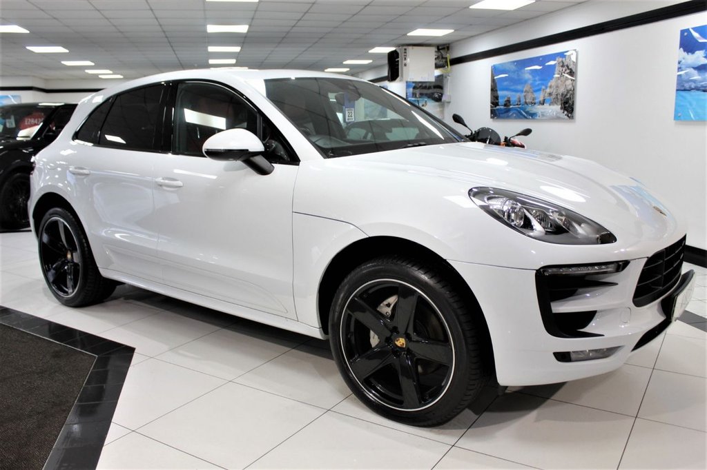 View our PORSCHE MACAN