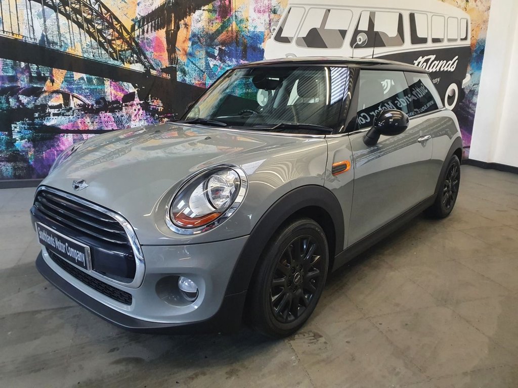 View our MINI HATCH COOPER
