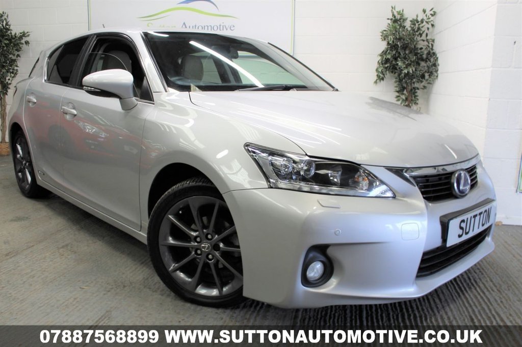 View our LEXUS CT