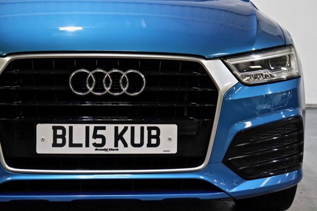 View our AUDI Q3