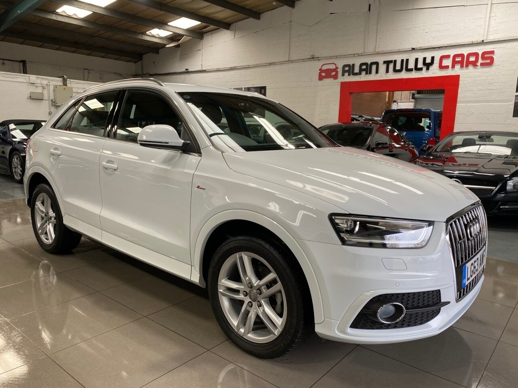 View our AUDI Q3