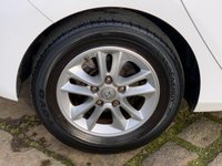 USED 2016 16 HYUNDAI I30 1.6 CRDI SE BLUE DRIVE 5d 109 BHP i30 SE BLUE-DRIVE CRDi 5DR - ZERO ROAD TAX !!!!  70+ MPG AND ONLY 25,935 MILES WITH HISTORY - WHATS NOT TO LIKE ??
