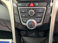 USED 2016 16 HYUNDAI I30 1.6 CRDI SE BLUE DRIVE 5d 109 BHP i30 SE BLUE-DRIVE CRDi 5DR - ZERO ROAD TAX !!!!  70+ MPG AND ONLY 25,935 MILES WITH HISTORY - WHATS NOT TO LIKE ??
