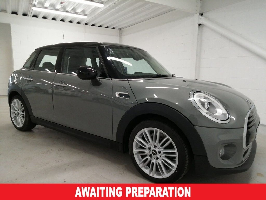 View our MINI HATCH COOPER