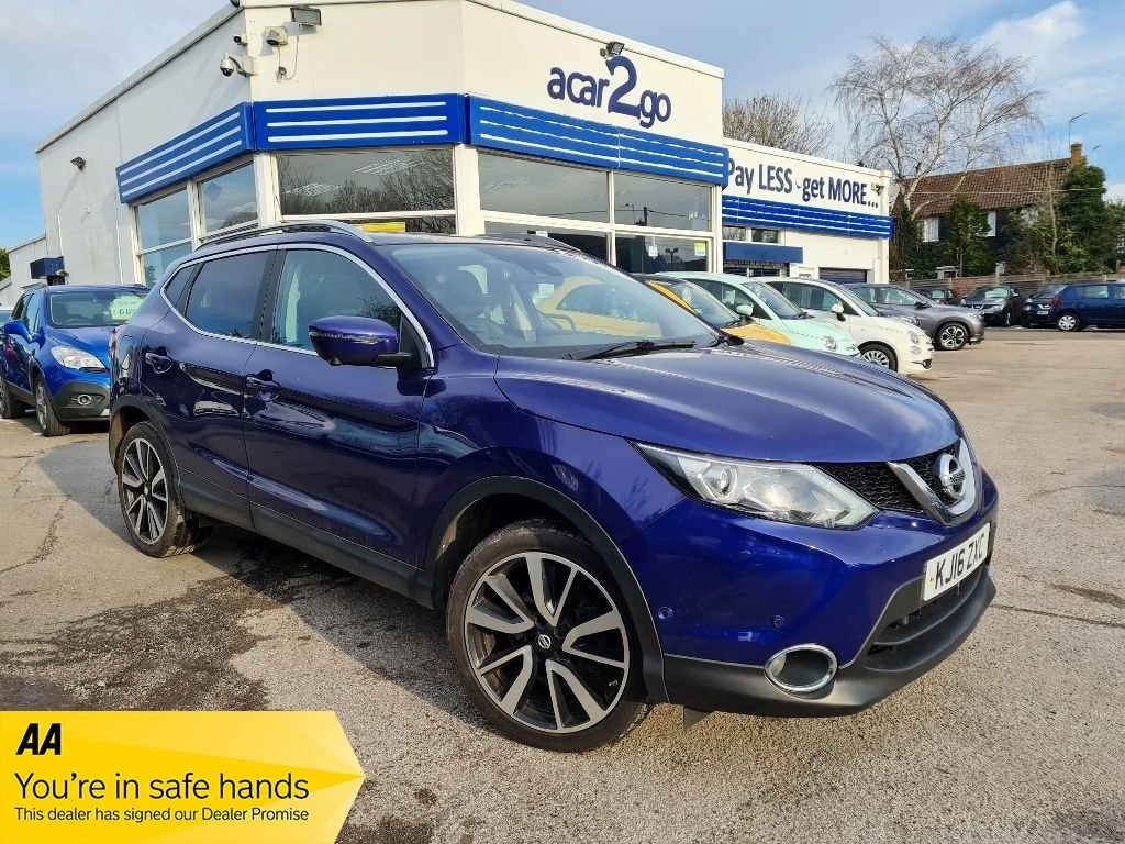 View our NISSAN QASHQAI