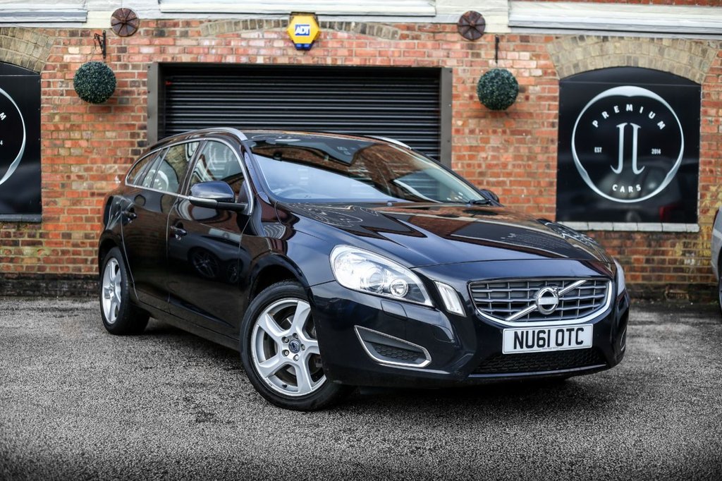 View our VOLVO V60