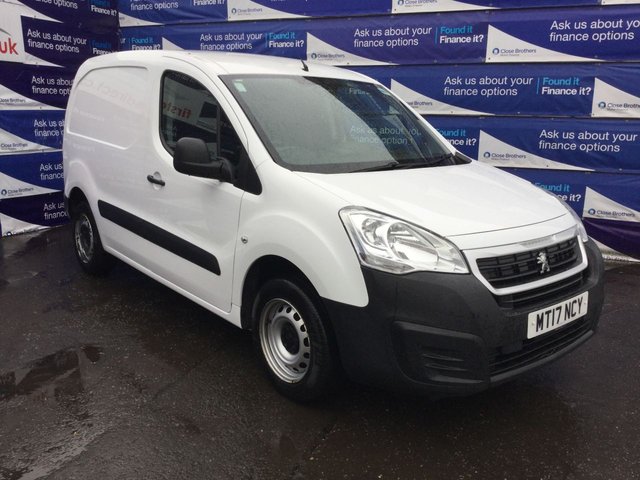 View our PEUGEOT PARTNER