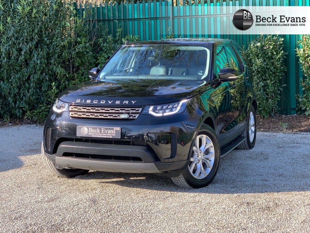 View our LAND ROVER DISCOVERY 5