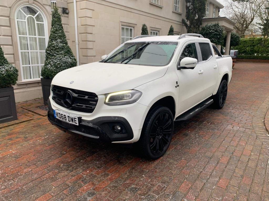 View our MERCEDES-BENZ X-CLASS
