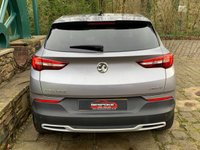 USED 2018 68 VAUXHALL GRANDLAND X 1.6 SPORT NAV S/S 5d 119 BHP 2019 GRANDLAND X 1.6 TURBO/DIESEL SPORT-NAV, 65+ MPG, LOW ROAD TAX, 1 FORMER KEEPER HAVING COVERED ONLY 19,188 MILES FROM BRAND NEW WITH SERVICE HISTORY AND BALANCE OF VAUXHALL MANUFACTURERS WARRANTY