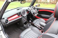 USED 2013 13 MINI CONVERTIBLE 1.6 JOHN COOPER WORKS 2d 208 BHP WHITE SILVER, H/K, LTHR, NAV