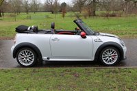 USED 2013 13 MINI CONVERTIBLE 1.6 JOHN COOPER WORKS 2d 208 BHP WHITE SILVER, H/K, LTHR, NAV