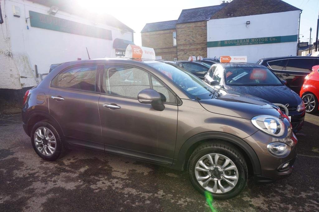View our FIAT 500X