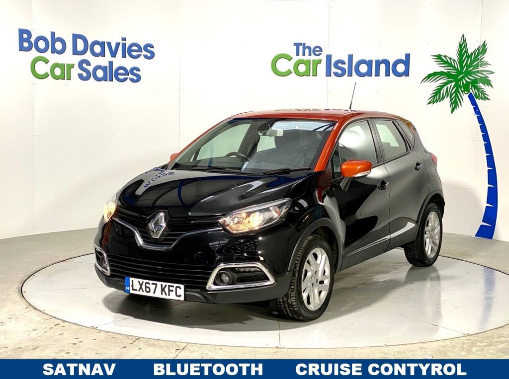 View our RENAULT CAPTUR