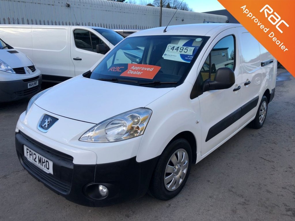 View our PEUGEOT PARTNER