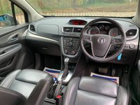 USED 2015 15 VAUXHALL MOKKA 1.4 SE 5d 138 BHP 2015 MOKKA SE AUTOMATIC 1.4 TURBO 5DR - FULL LEATHER INTERIOR, 2 FORMER KEEPER HAVING COVERED ONLY 32,700 MILES FROM BRAND NEW WITH SERVICE HISTORY