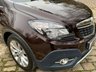 USED 2015 15 VAUXHALL MOKKA 1.4 SE 5d 138 BHP 2015 MOKKA SE AUTOMATIC 1.4 TURBO 5DR - FULL LEATHER INTERIOR, 2 FORMER KEEPER HAVING COVERED ONLY 32,700 MILES FROM BRAND NEW WITH SERVICE HISTORY