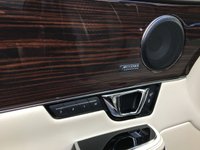 USED 2016 16 JAGUAR XJ 3.0 D V6 PORTFOLIO 4d 296 BHP 