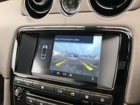 USED 2016 16 JAGUAR XJ 3.0 D V6 PORTFOLIO 4d 296 BHP 