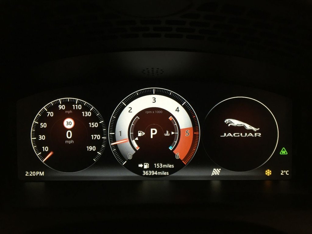 USED 2016 16 JAGUAR XJ 3.0 D V6 PORTFOLIO 4d 296 BHP 