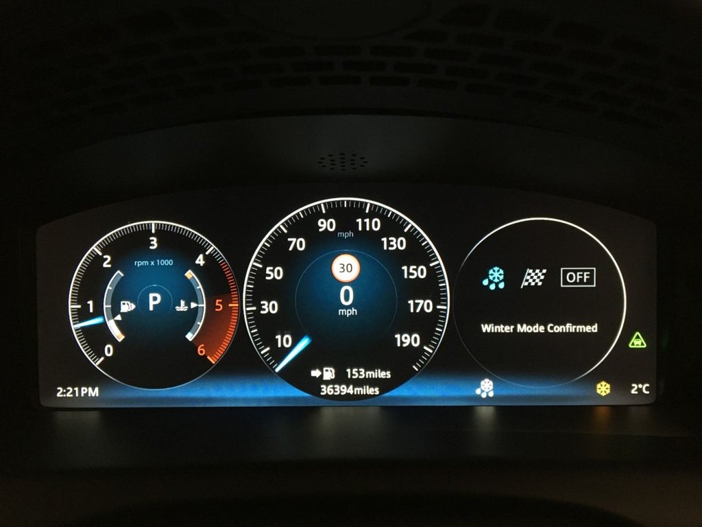 USED 2016 16 JAGUAR XJ 3.0 D V6 PORTFOLIO 4d 296 BHP 