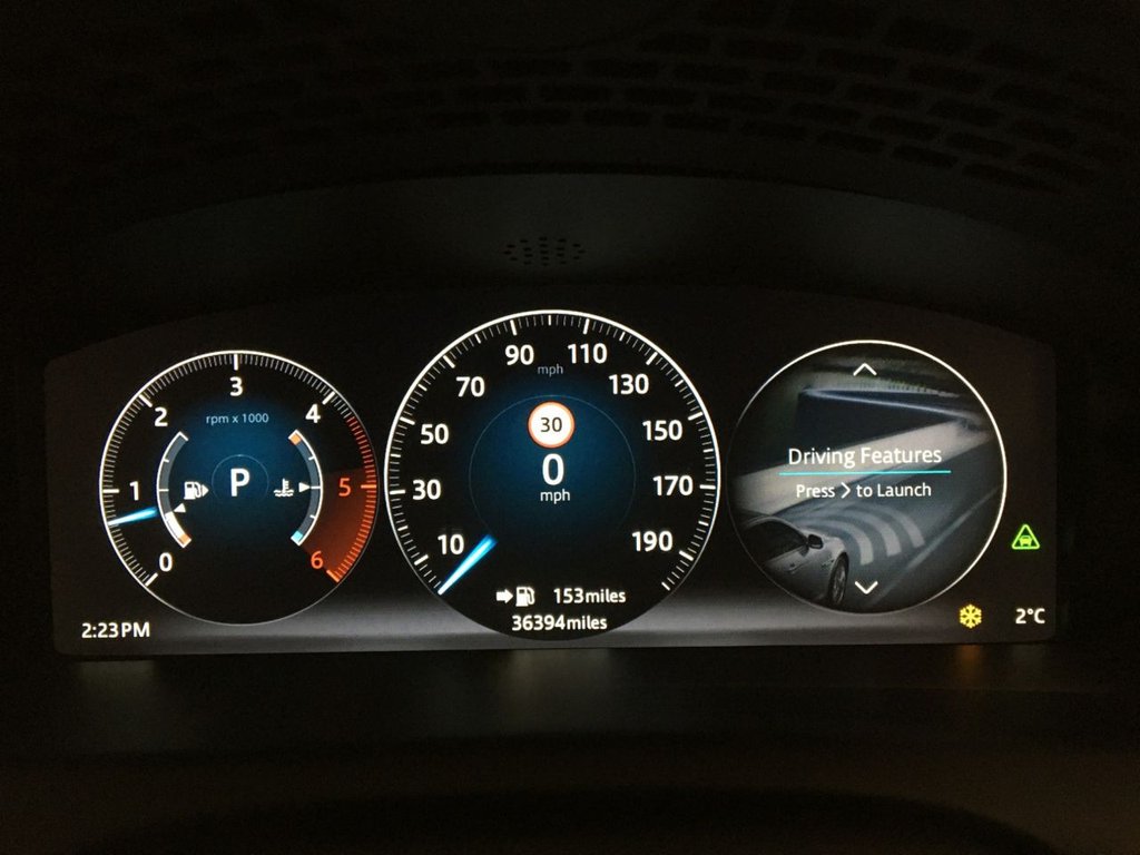 USED 2016 16 JAGUAR XJ 3.0 D V6 PORTFOLIO 4d 296 BHP 