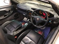 USED 2003 03 PORSCHE BOXSTER 2.7 24V TIPTRONIC S 2d 228 BHP * 2 KEYS * DEC 2021 MOT * 11 SERVICES *