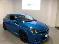 USED 2010 10 VAUXHALL ASTRA 2.0 VXR 3d 240 BHP * ADAPTIVE HEADLIGHTS * RECARO SEATS *