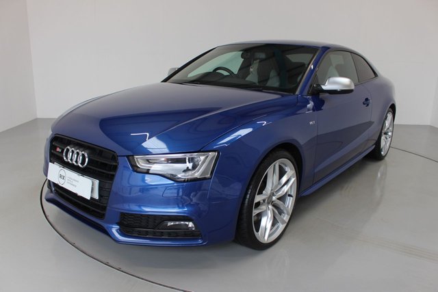 2015 15 Audi S5 3.0 TFSI QUATTRO BLACK EDITION 2d AUTO 329 BHP-LOW MILEAGE EXAMPLE-HEATED SEATS-AUDI DRIVE SELECT-LUNAR SILVER LEATHER WITH BLACK SIDE BOLSTERS-AUDI PARKING SYSTEM-BANG AND OLUFSEN SOUND-ELECTRIC FOLDING MIRRORS-20