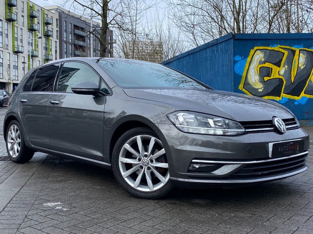 View our VOLKSWAGEN GOLF