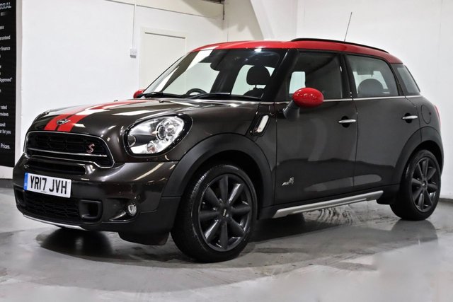 View our MINI COUNTRYMAN