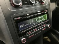 USED 2014 14 VOLKSWAGEN TOURAN 2.0 SE TDI BLUEMOTION TECHNOLOGY 5d 138 BHP 7 Seats, P Sensors, Bluetooth
